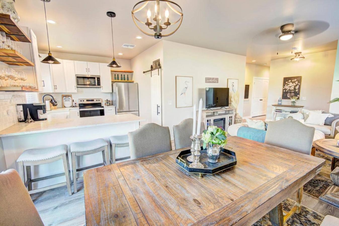 The Lodge At Little Ranches Central Sleeps 26 Wimberley Buitenkant foto