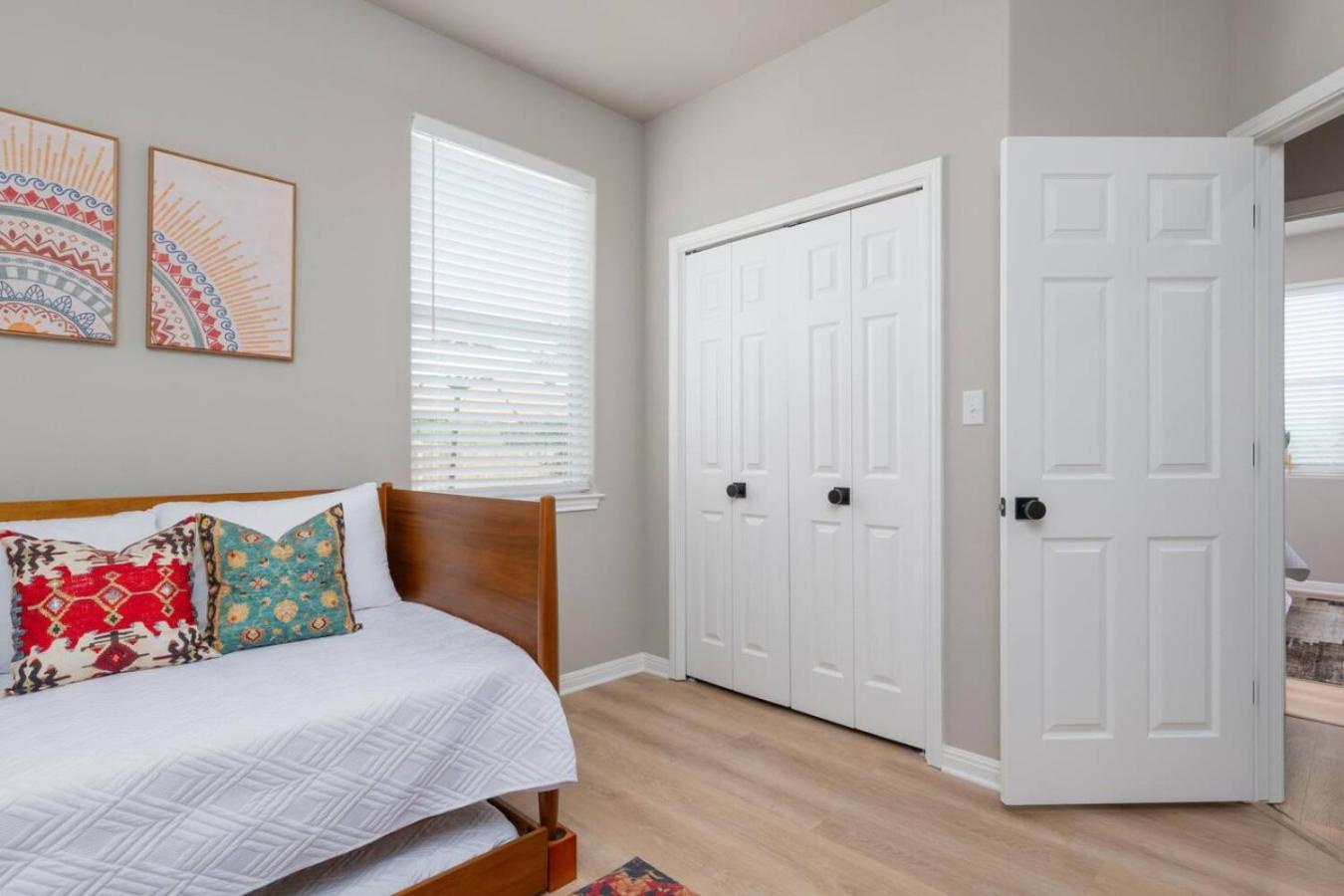 The Lodge At Little Ranches Central Sleeps 26 Wimberley Buitenkant foto